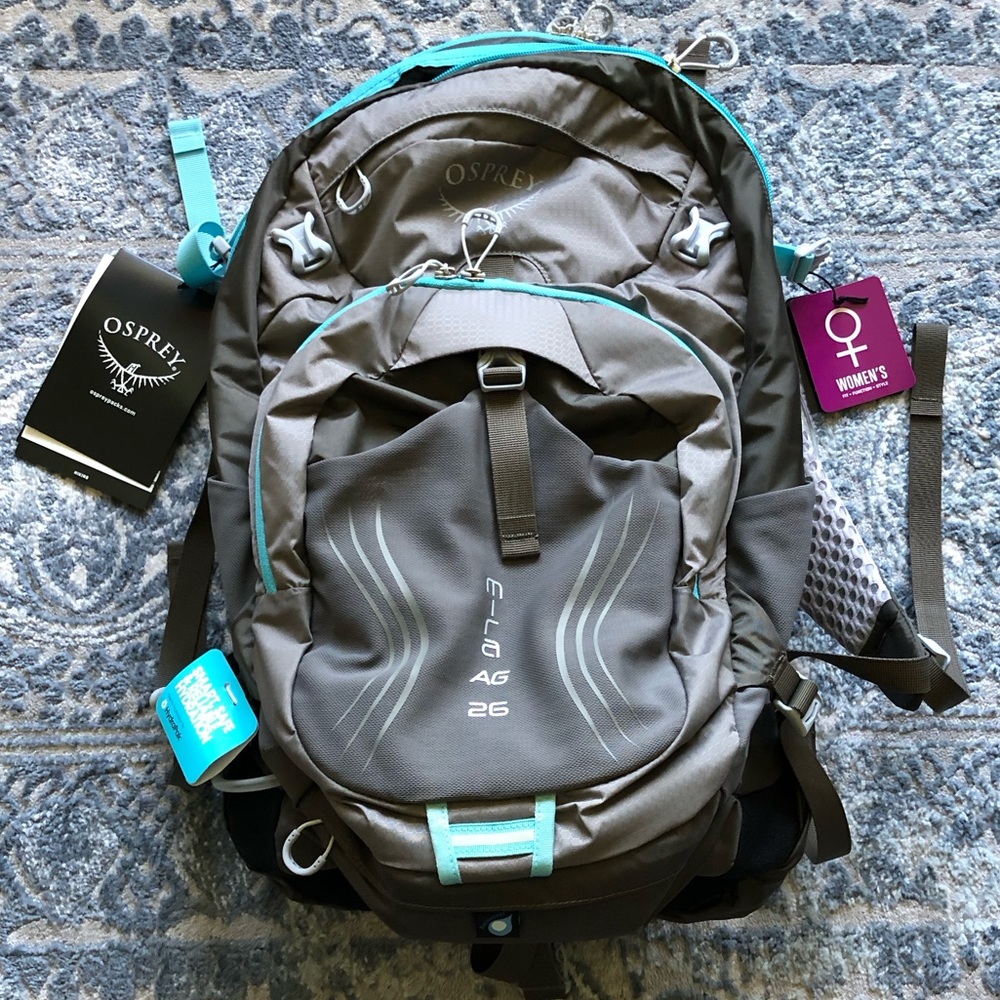 NEW! Never used Osprey backpack women’s XS, Mira AG 26. Water bladder included.